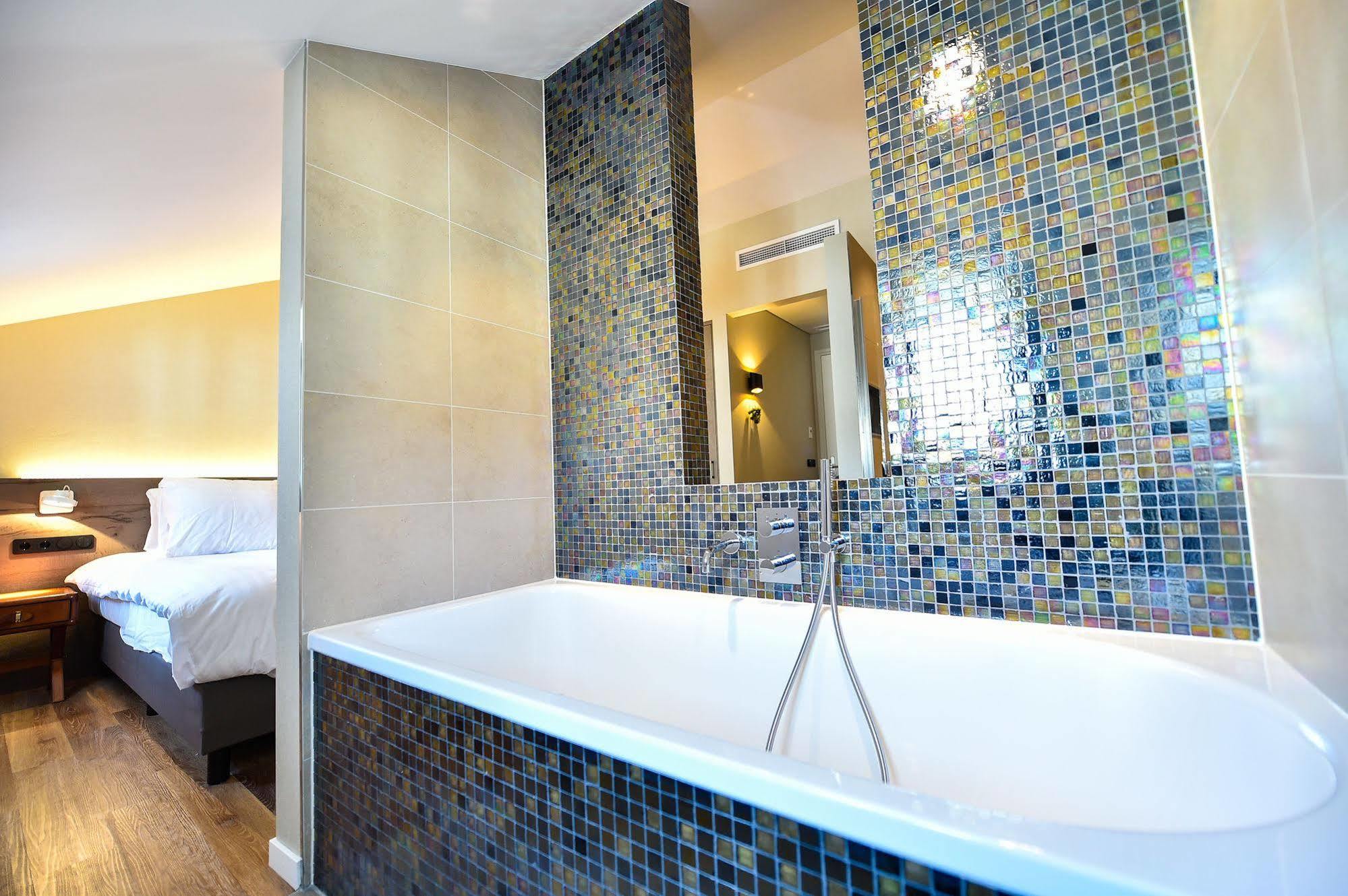 Brasserie-Hotel Antje Van De Statie Weert Kültér fotó